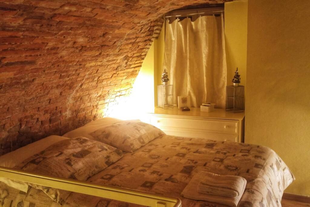 Lo Scrigno Apartment Lucca Bagian luar foto